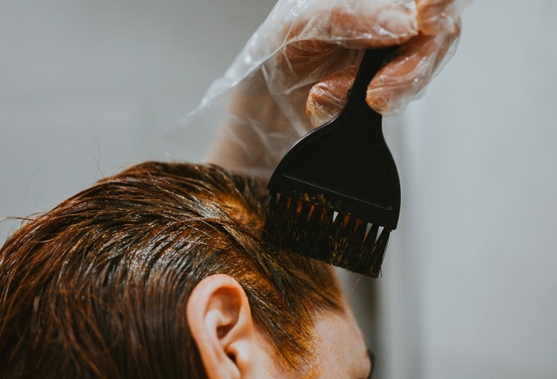 رنگ کردن مو